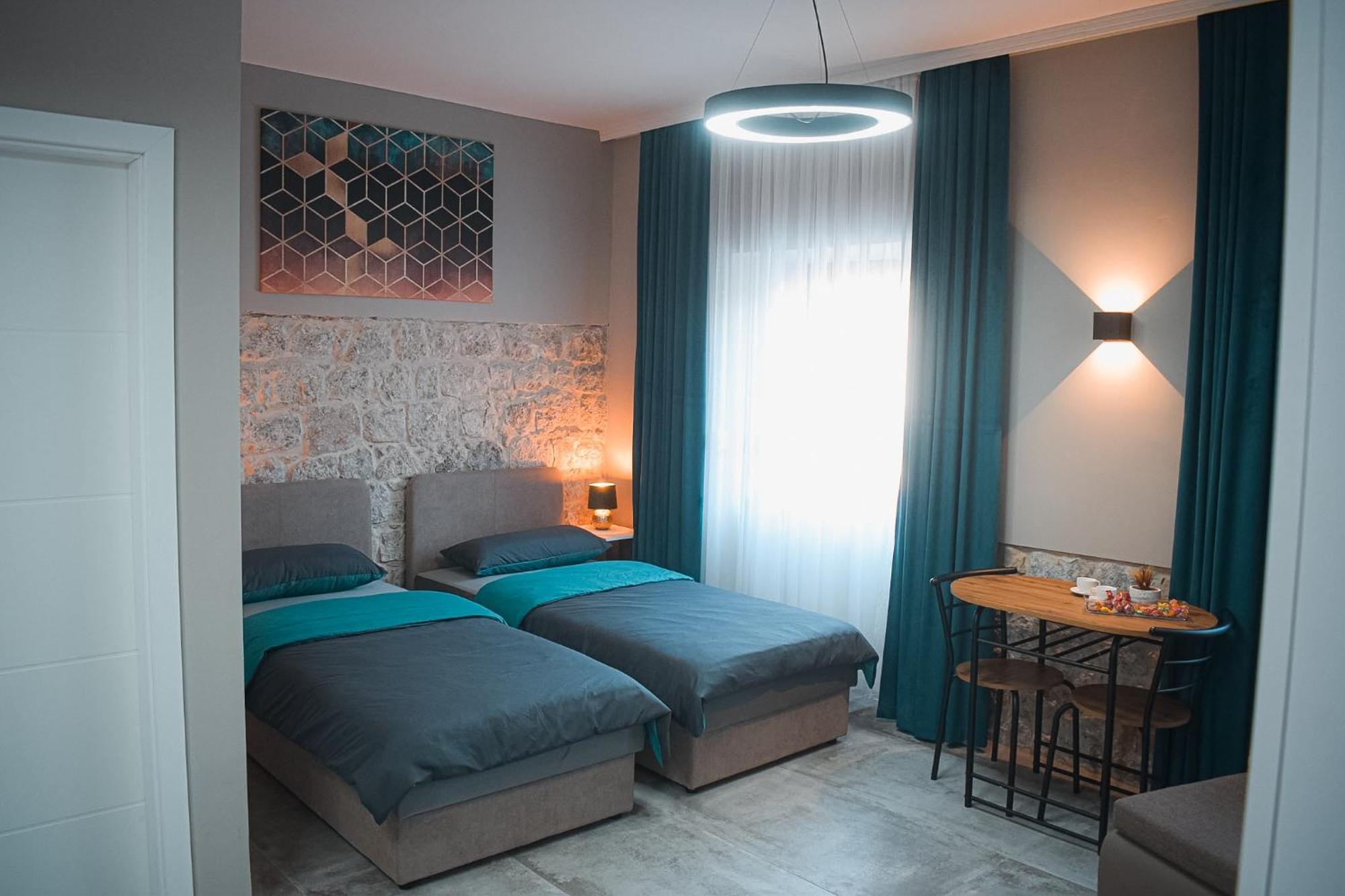 Apartments Jelovic Sinj Exterior foto